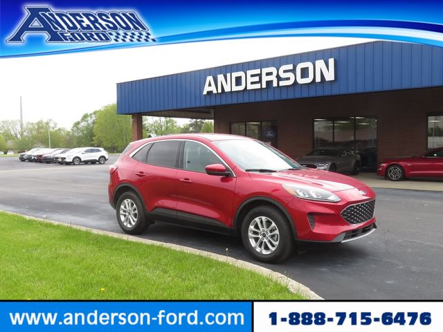 2020 Ford Escape SE