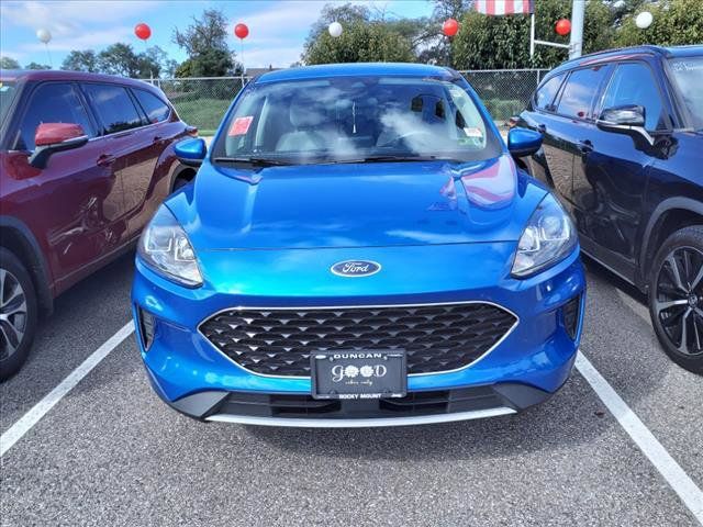 2020 Ford Escape SE