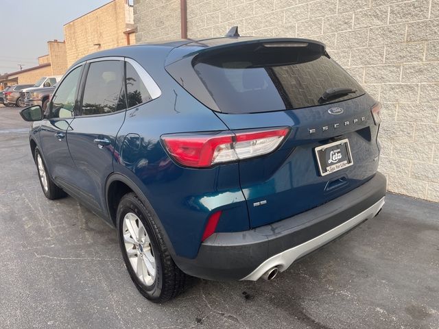 2020 Ford Escape SE