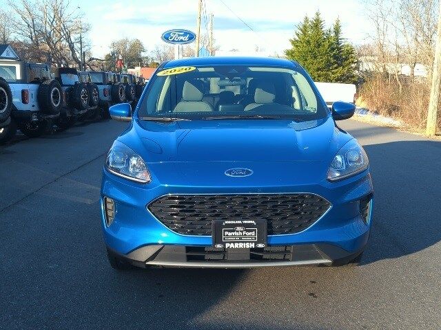 2020 Ford Escape SE