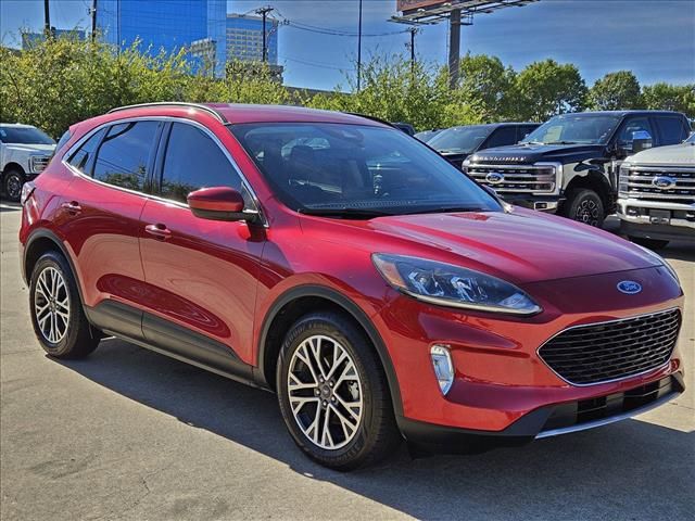 2020 Ford Escape SEL