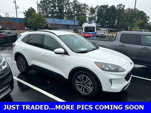 2020 Ford Escape SEL