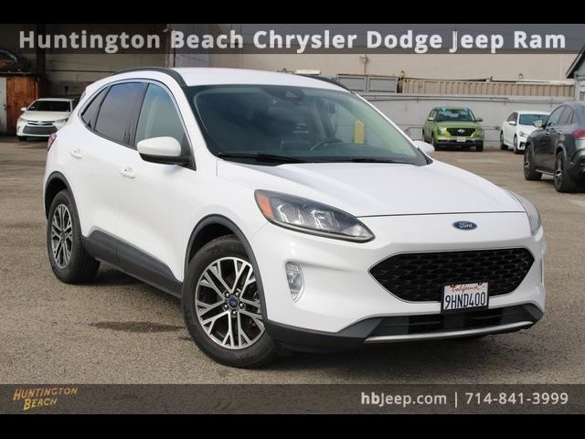 2020 Ford Escape SEL