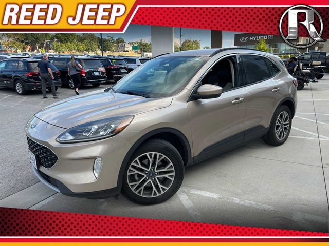 2020 Ford Escape SEL