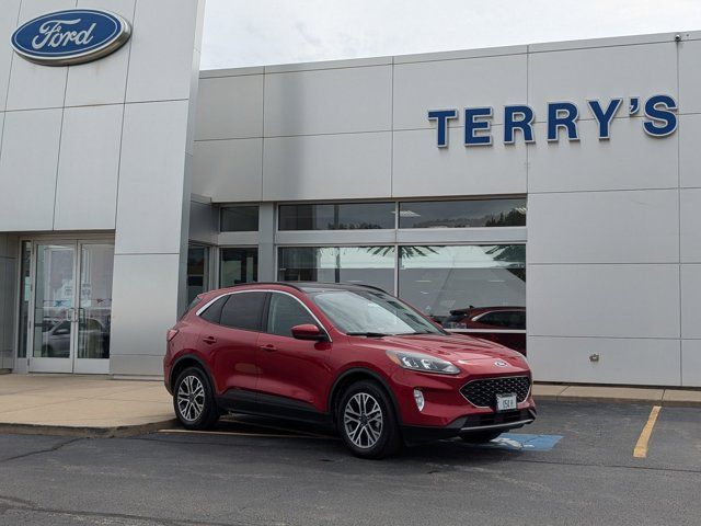 2020 Ford Escape SEL