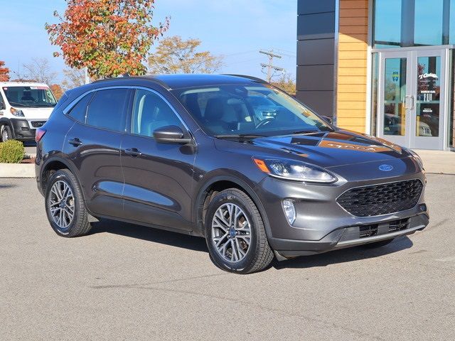 2020 Ford Escape SEL