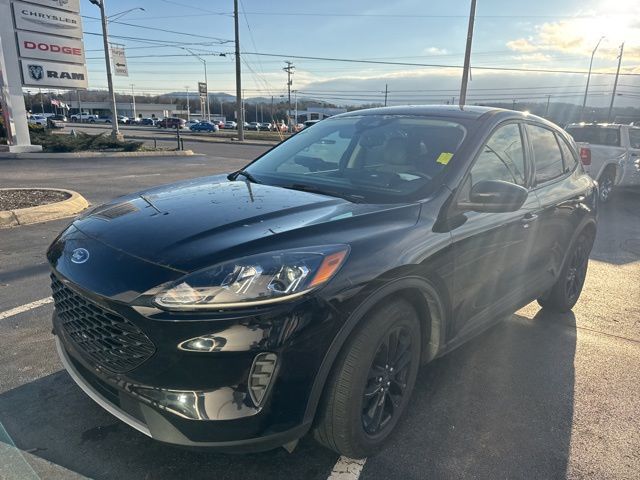 2020 Ford Escape Hybrid SE Sport