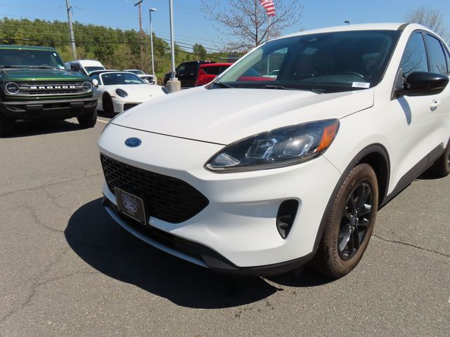 2020 Ford Escape Hybrid SE Sport