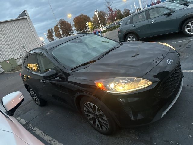 2020 Ford Escape Hybrid SE Sport