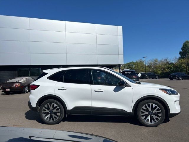 2020 Ford Escape Hybrid SE Sport