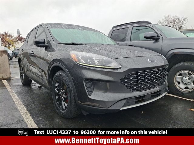 2020 Ford Escape Hybrid SE Sport