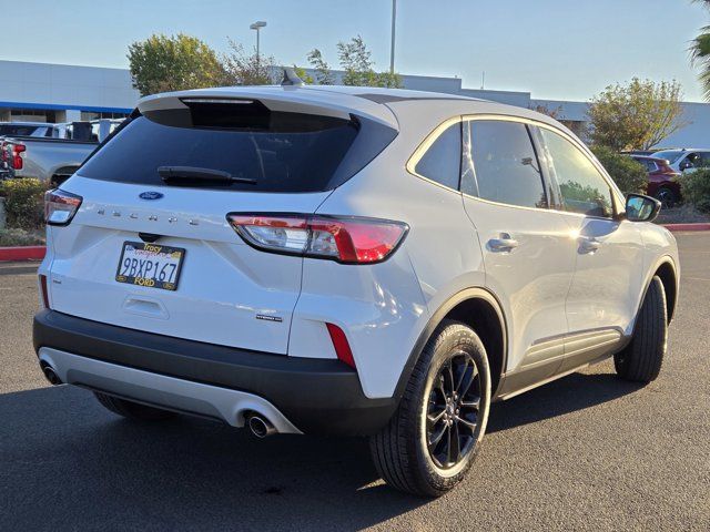 2020 Ford Escape Hybrid SE Sport