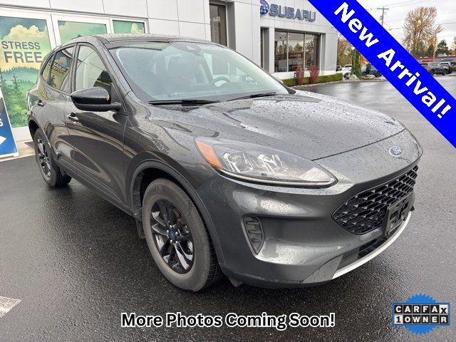 2020 Ford Escape Hybrid SE Sport