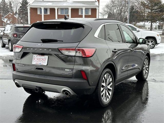 2020 Ford Escape Titanium