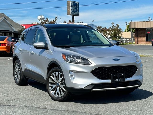 2020 Ford Escape Titanium