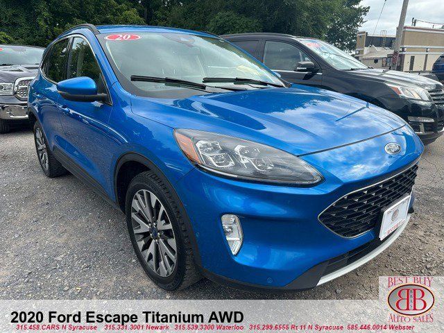 2020 Ford Escape Titanium