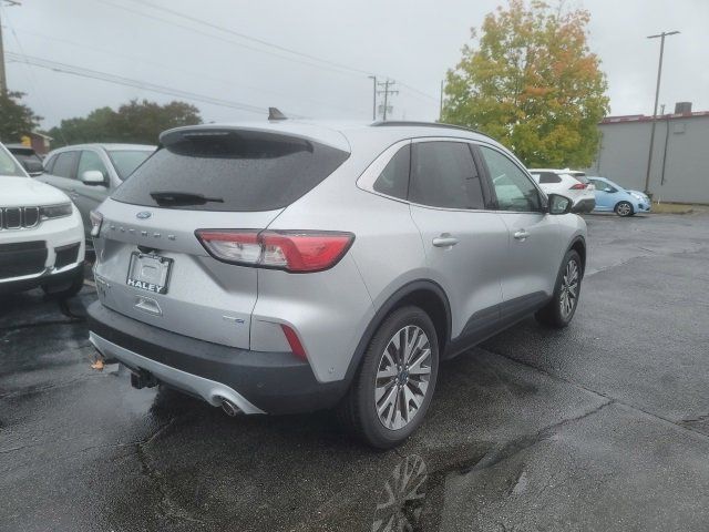 2020 Ford Escape Titanium