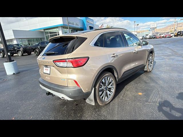 2020 Ford Escape Titanium