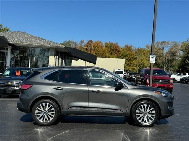 2020 Ford Escape Titanium