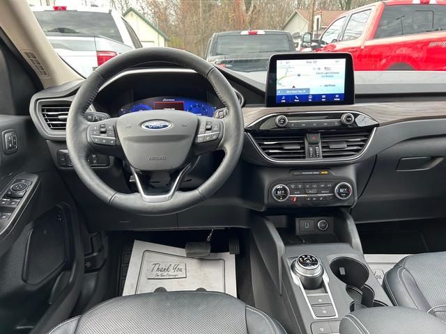 2020 Ford Escape Titanium