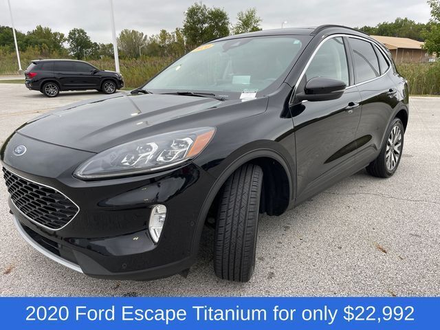 2020 Ford Escape Titanium