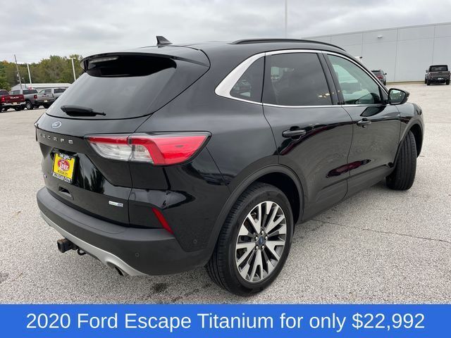 2020 Ford Escape Titanium