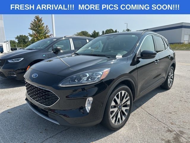 2020 Ford Escape Titanium