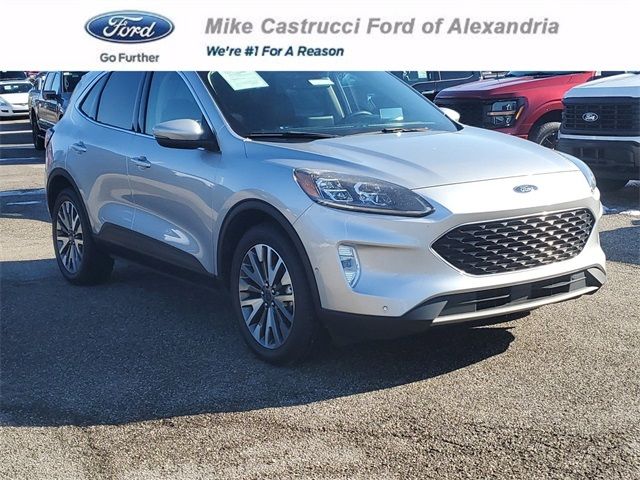 2020 Ford Escape Titanium