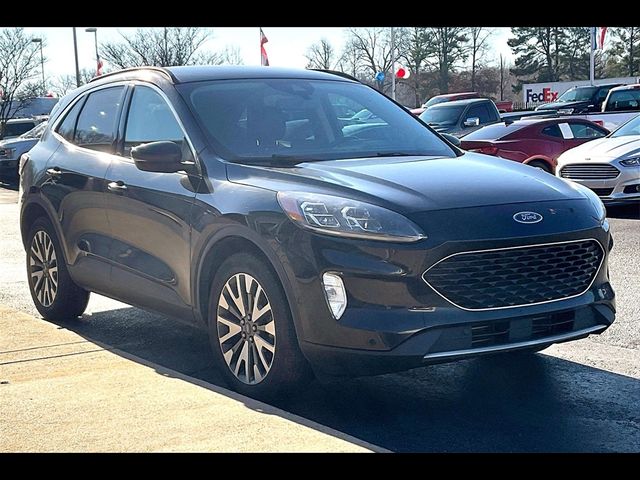 2020 Ford Escape Titanium