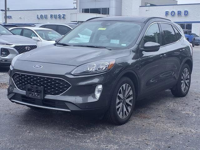 2020 Ford Escape Titanium