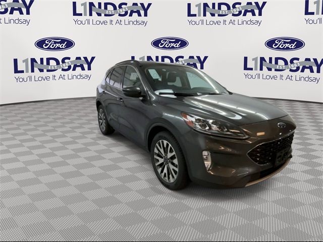 2020 Ford Escape Titanium