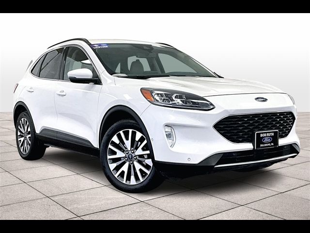 2020 Ford Escape Titanium