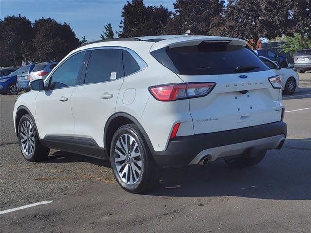 2020 Ford Escape Titanium