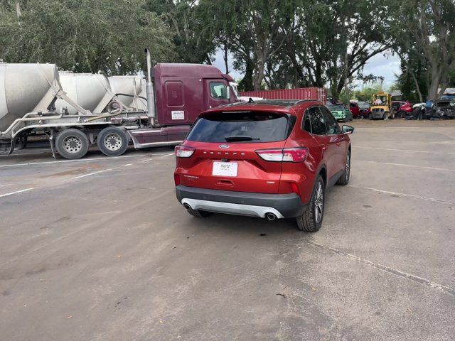 2020 Ford Escape Hybrid Titanium