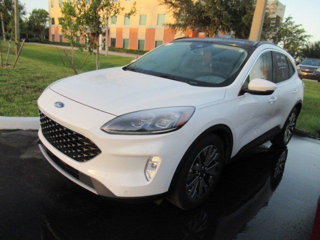 2020 Ford Escape Hybrid Titanium