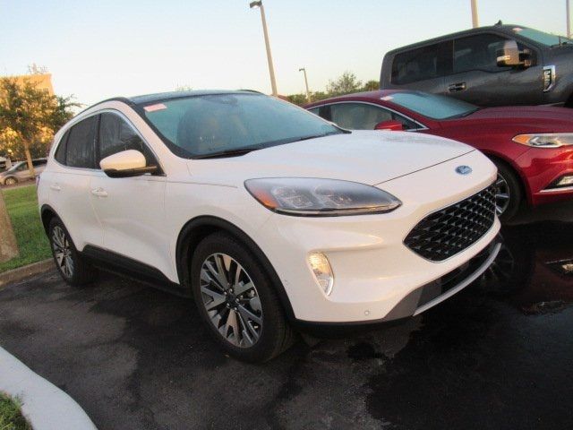 2020 Ford Escape Hybrid Titanium