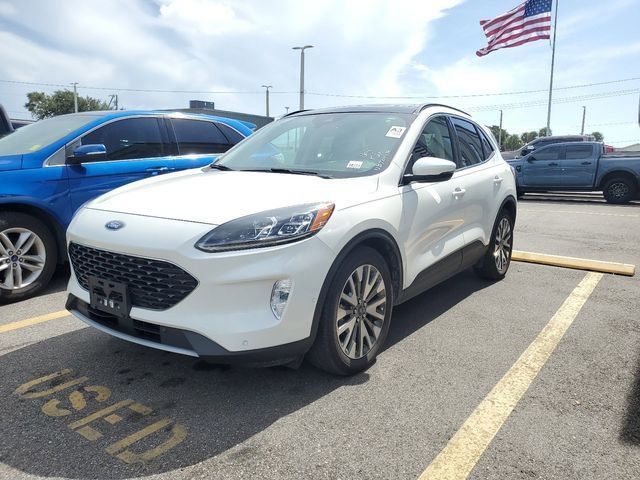 2020 Ford Escape Hybrid Titanium