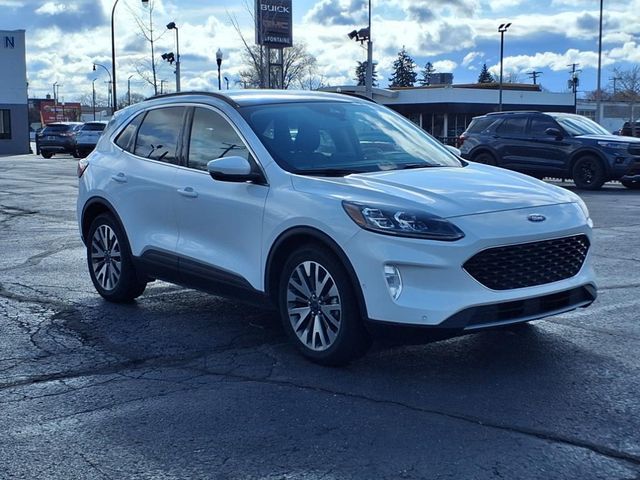 2020 Ford Escape Hybrid Titanium