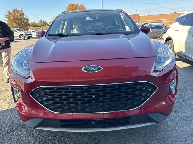 2020 Ford Escape Hybrid Titanium