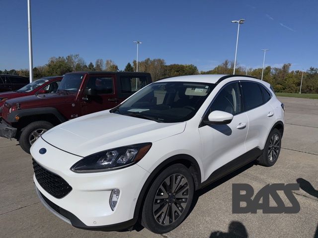 2020 Ford Escape Hybrid Titanium