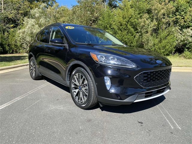 2020 Ford Escape Hybrid Titanium