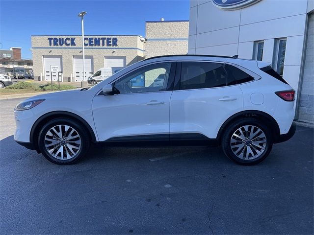 2020 Ford Escape Hybrid Titanium