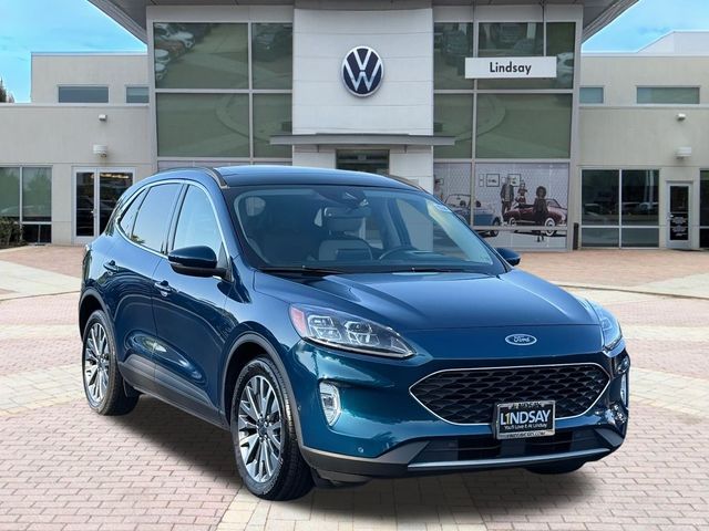 2020 Ford Escape Hybrid Titanium
