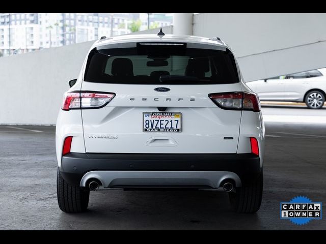 2020 Ford Escape Hybrid Titanium