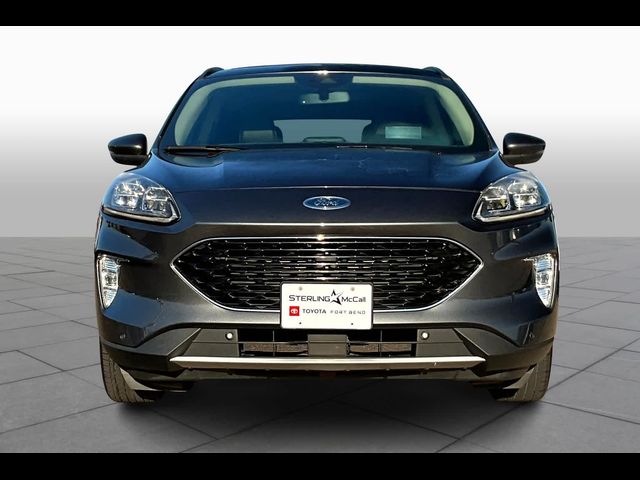 2020 Ford Escape Hybrid Titanium