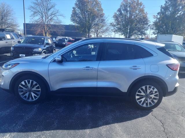 2020 Ford Escape Hybrid Titanium