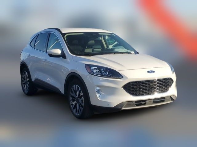 2020 Ford Escape Hybrid Titanium