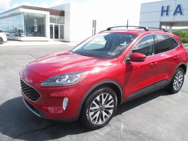 2020 Ford Escape Hybrid Titanium