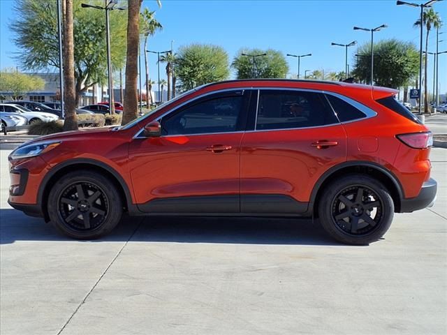 2020 Ford Escape Hybrid Titanium