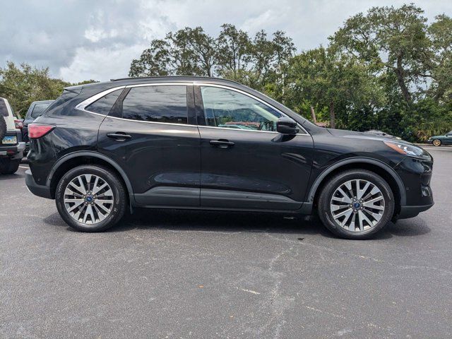 2020 Ford Escape Hybrid Titanium